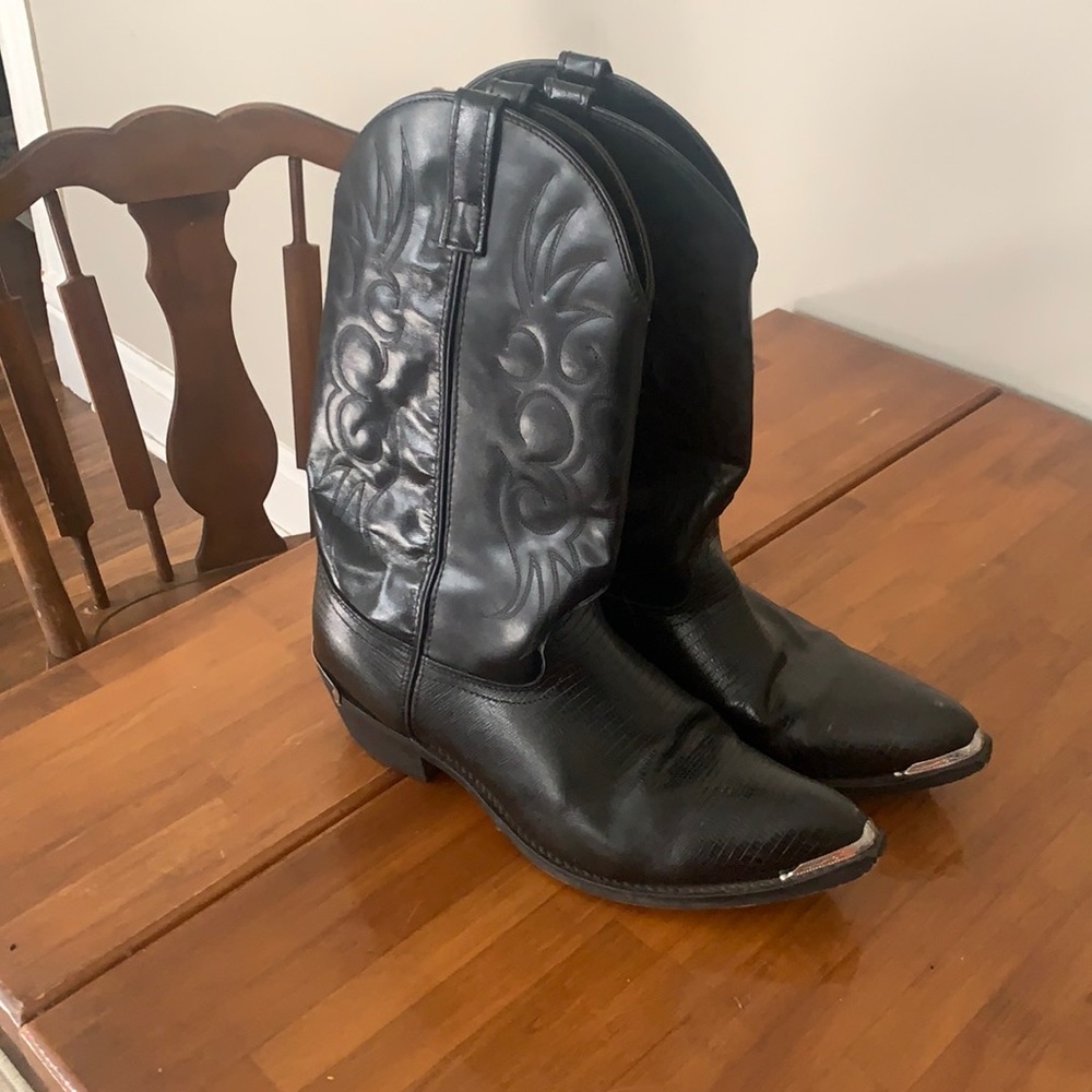 Black Laredo Men’s Cowboy boots. Size 13 D